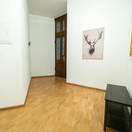 Fullhouse - Halle - Vs7 - 3 Beds - Nespresso דירה *