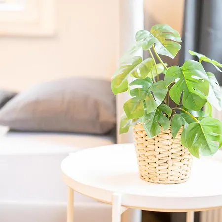 Fullhouse - Halle - Vs7 - 3 Beds - Nespresso *